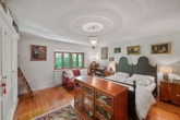 1. Schlafzimmer OG - ** Reseviert** Einzigartige Rarität, mit historischem Charme und modernem Wohnkomfort!