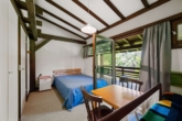 Schlafzimme OG 2 - „Maisonette-Traum mit drei Terrassenbalkonen – Natur, Ruhe und Erholung pur im Ferienpark Vorauf“